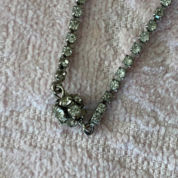 Vintage 5pc ANTIQUE SILVER & RHINESTONE Belt BRACELET Necklace EARRINGS HairClip - Picture 5 of 14